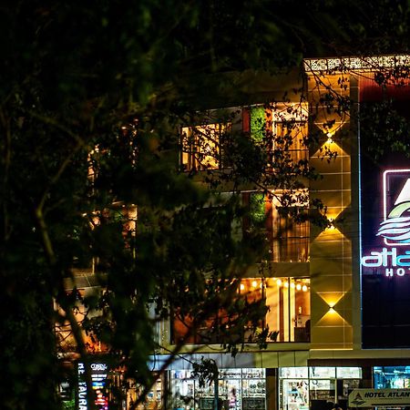 Hotel Atlanta - A Seaview Hotel ポートブレア エクステリア 写真